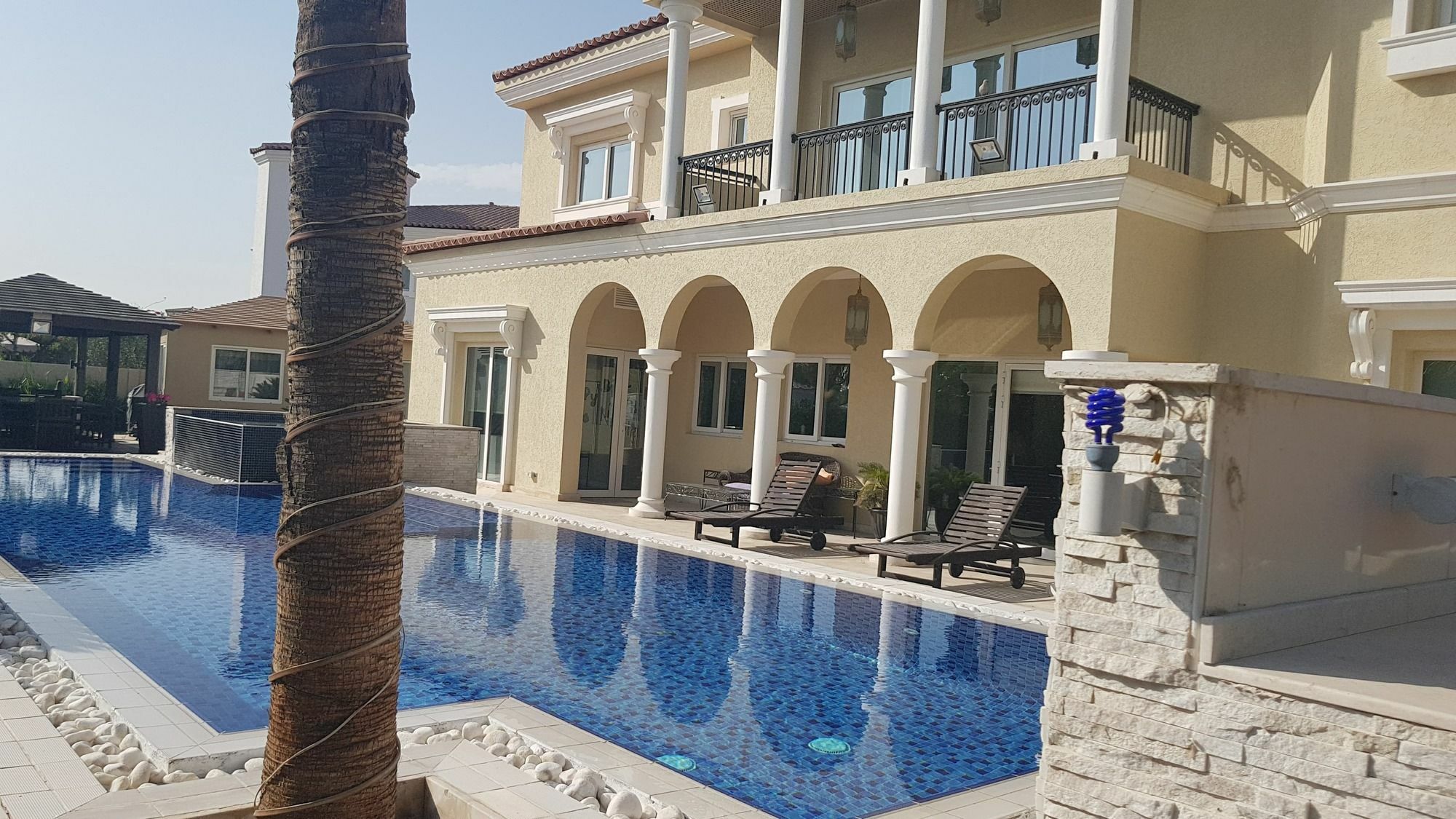 Luxury 750M2 Resort - The Blue Villa Dubai Bagian luar foto
